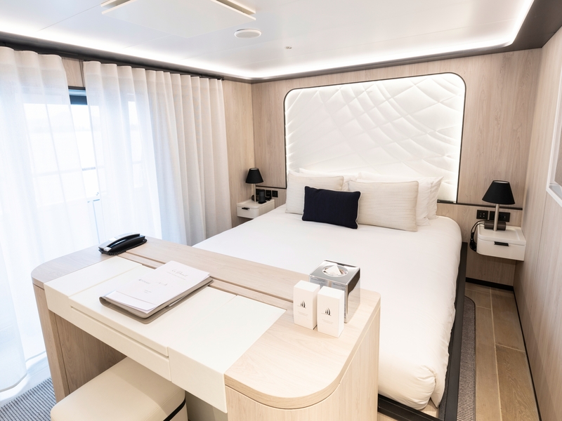 Alizé Stateroom with balcony